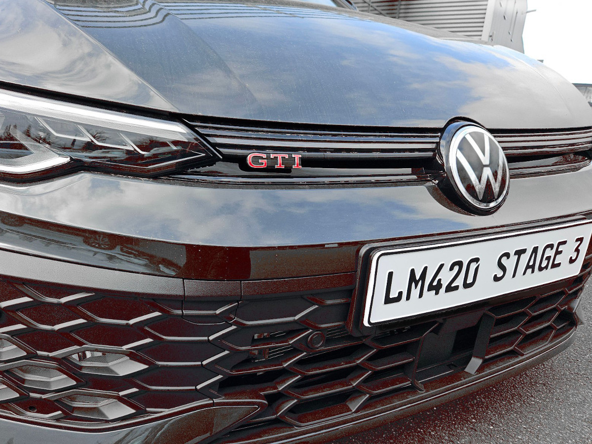 BOOST-UP-Kieler Str. 21 33605 Bielefeld VW-Golf-8-MK8.5-VIII-GTI-R-Audi-S3-A1 A3 8Y-40-45-2.0-TFSI-EVO4-EA888-Gen.4-Skoda Octavia-RS-IV-4-Stage-3 2
